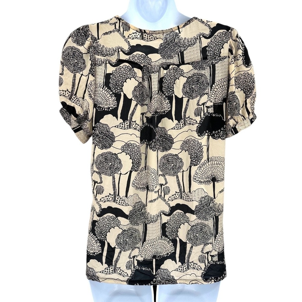 KIMCHI BLUE Silk Blouse Beige Short Sleeve Black Crochet Lace Trim Size Small - Picture 3 of 12